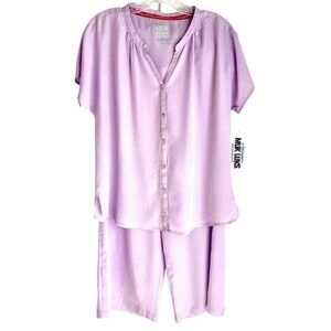 Muk Luks NWT Lilac 2 Pc Short Sleeve Pajama Set Size Medium